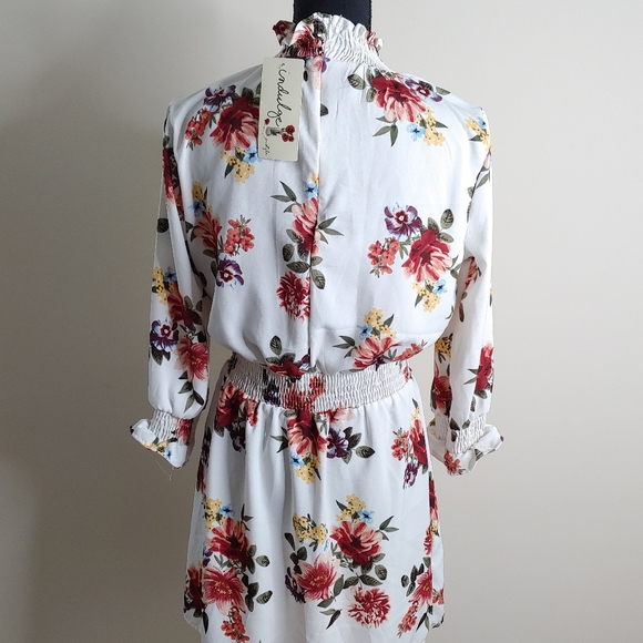 Indulge In Style Floral Dress - Picture 4 of 10